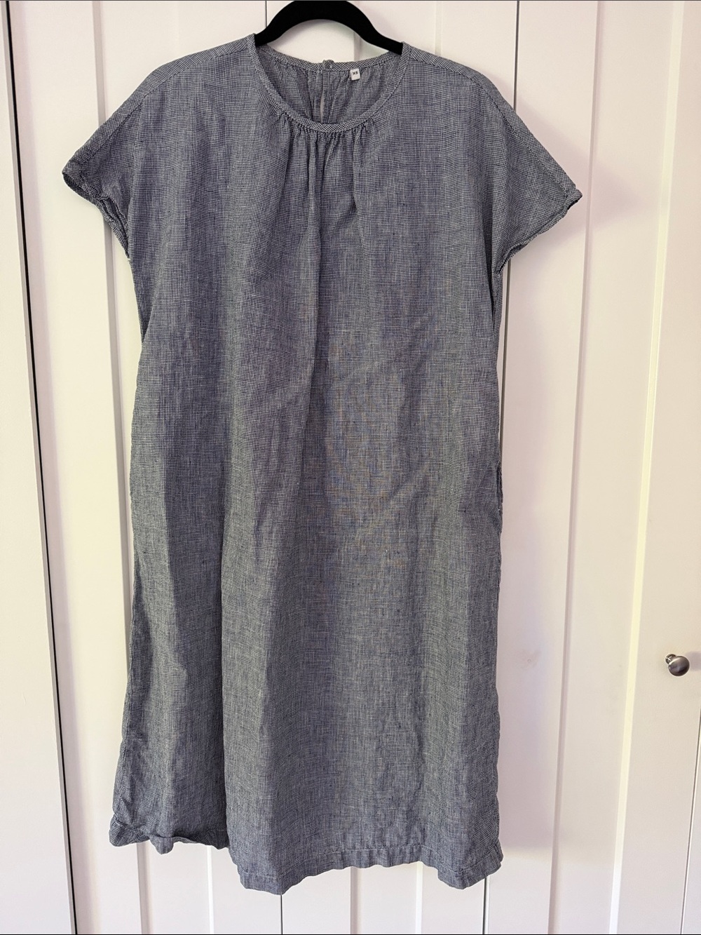 Muji Gray Short-Sleeve Linen Midi Dress with pockets